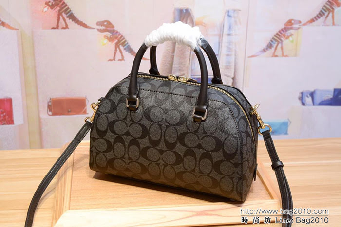 COACH蔻馳 新品 F36521 PVC配皮材質 款式簡約新穎 可手提 單肩斜挎  Chz1084